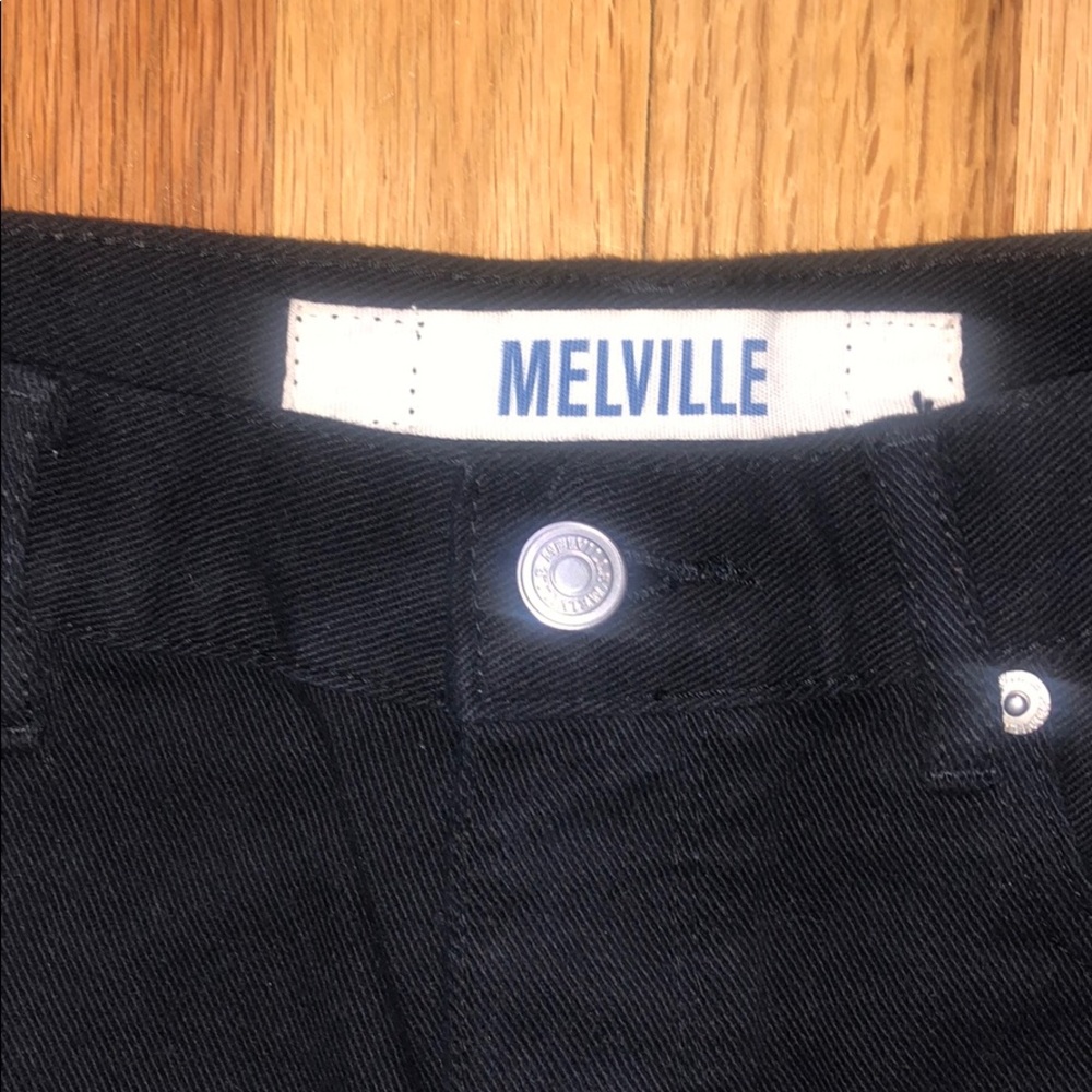 Brandy Melville Black Shorts - Picture 2 of 5
